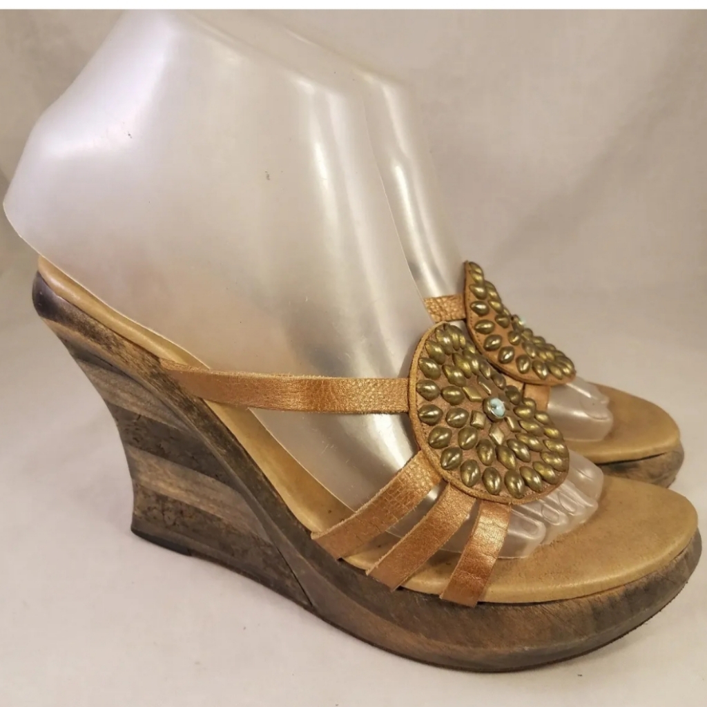 Calleen Cordero Slides Wedges
